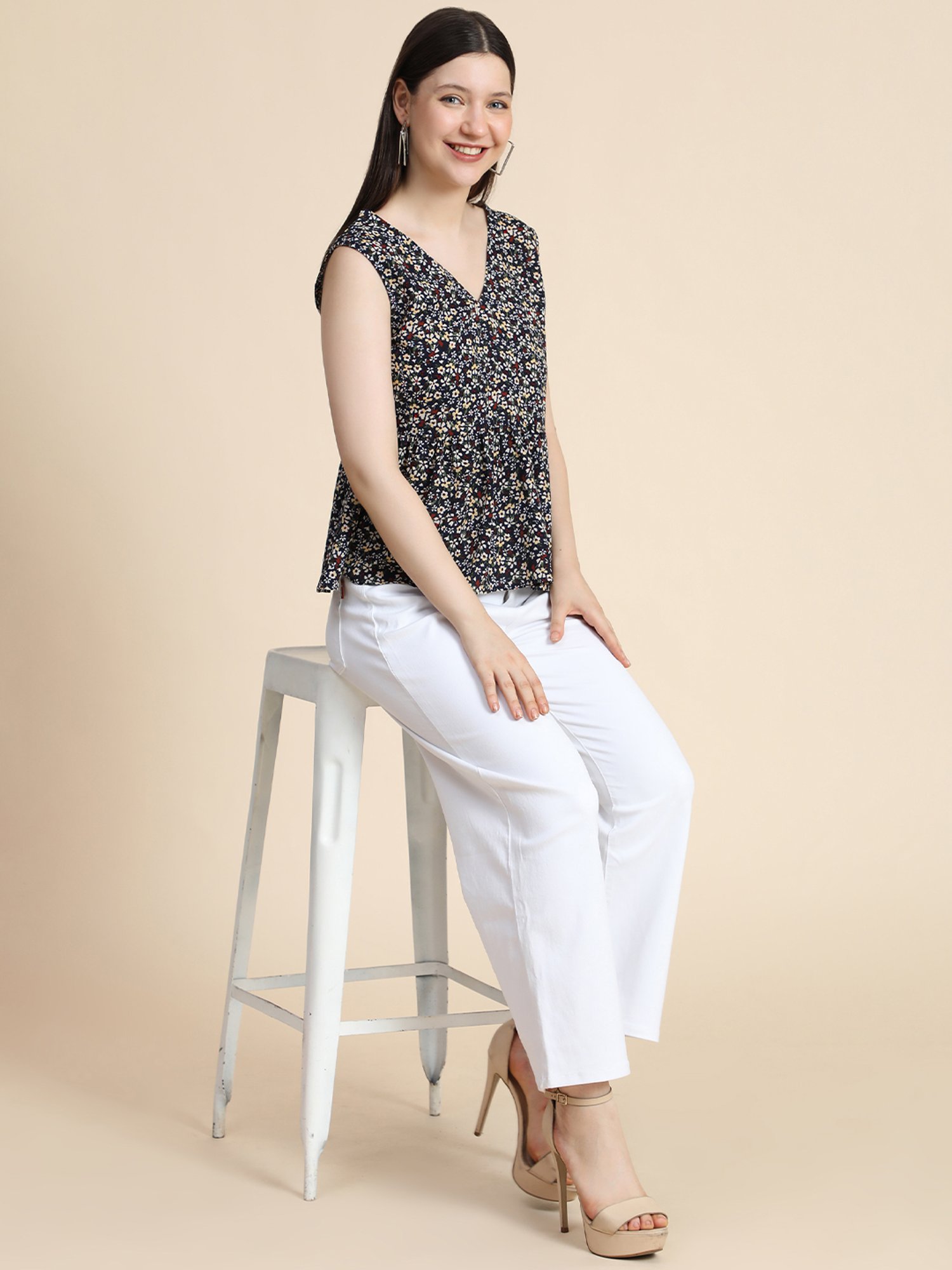 KERI PERRY Multicolor Floral Print Top