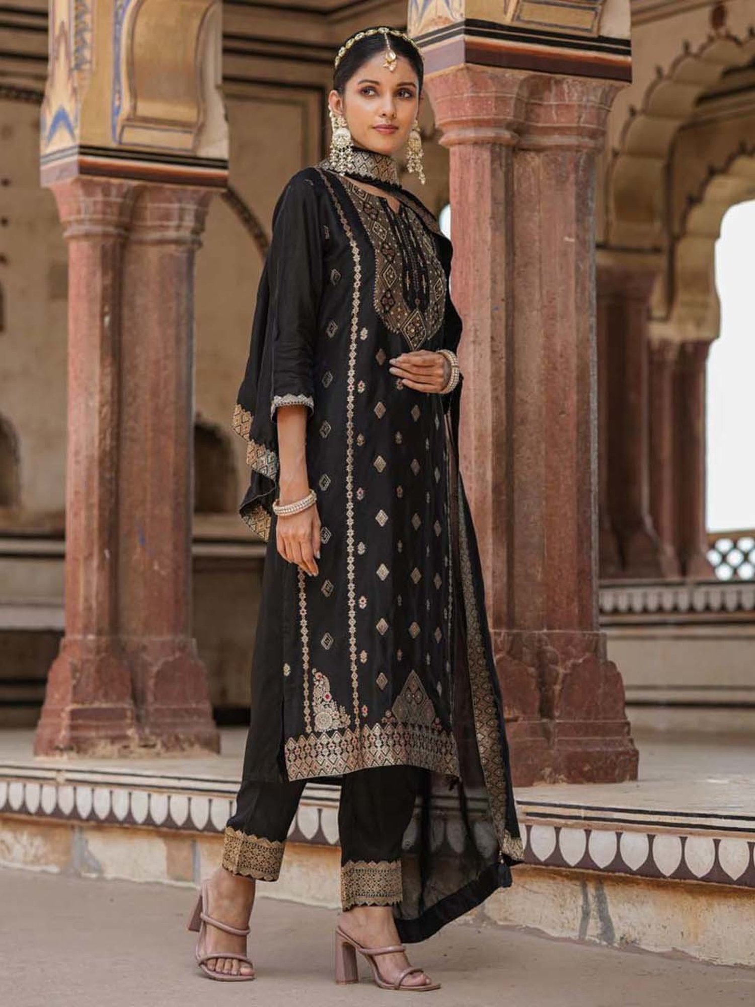SCAKHI Black Embroidered Kurta Pant Set With Dupatta