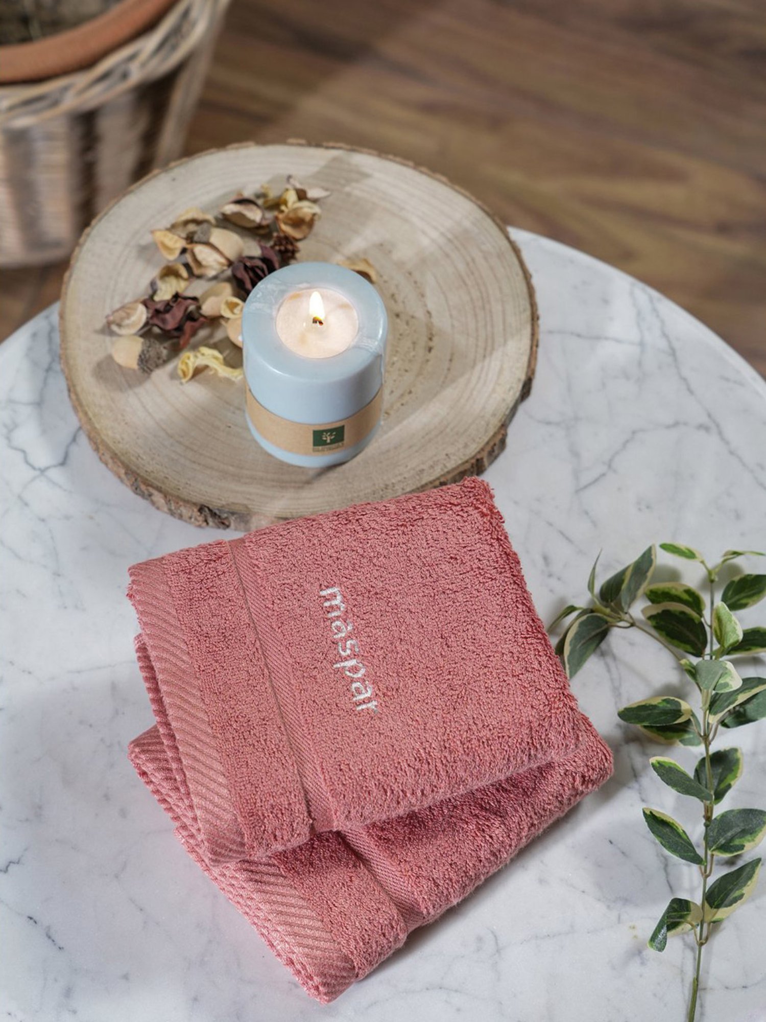 Maspar Amor Red 650 GSM Bamboo & Cotton Bordered Hand Towel - Set of 2