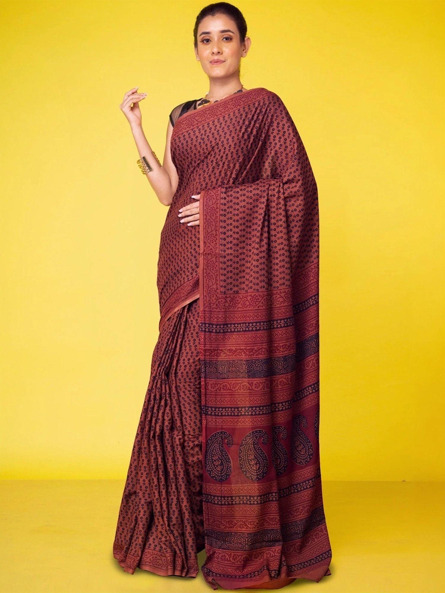 Unnati Silks Brown Cotton Printed Saree With Unstitched Blouse