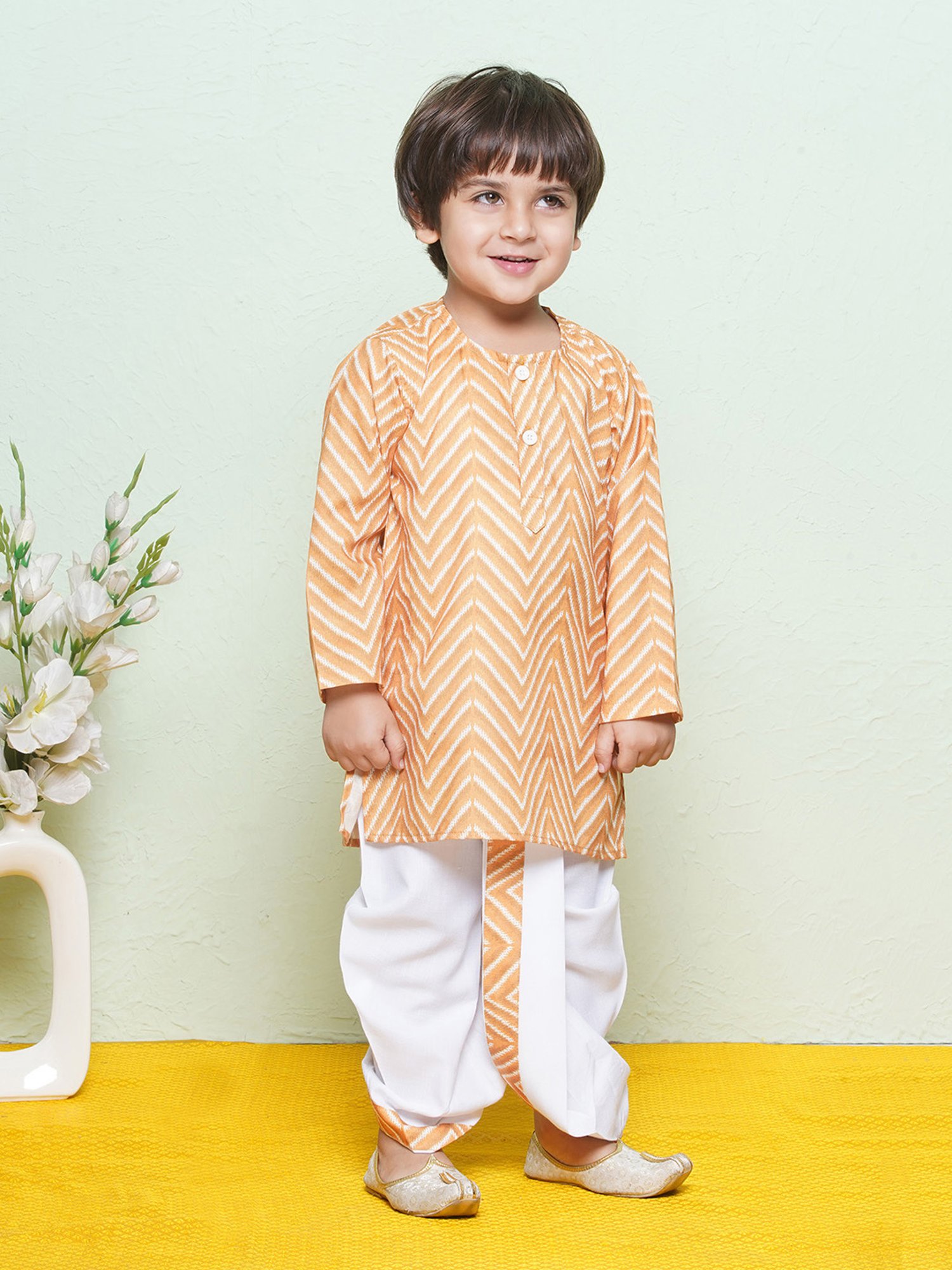 VASTRAMAY Kids Pink & White Floral Print Kurta Set