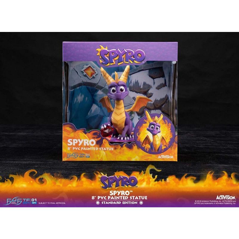 Dark Horse Comics Spyro the Dragon 8 Inch PVC Statue