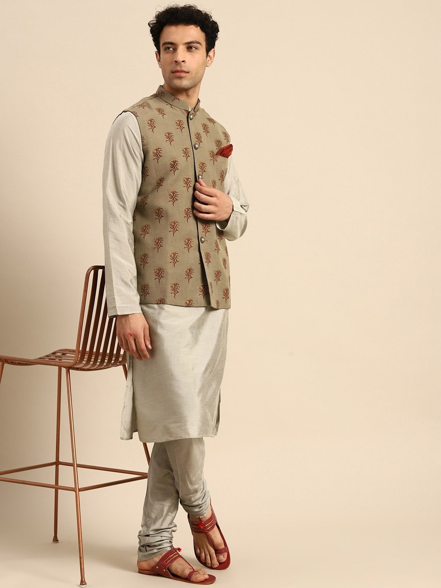 KISAH Grey Regular Fit Printed Kurta Set With Jacket