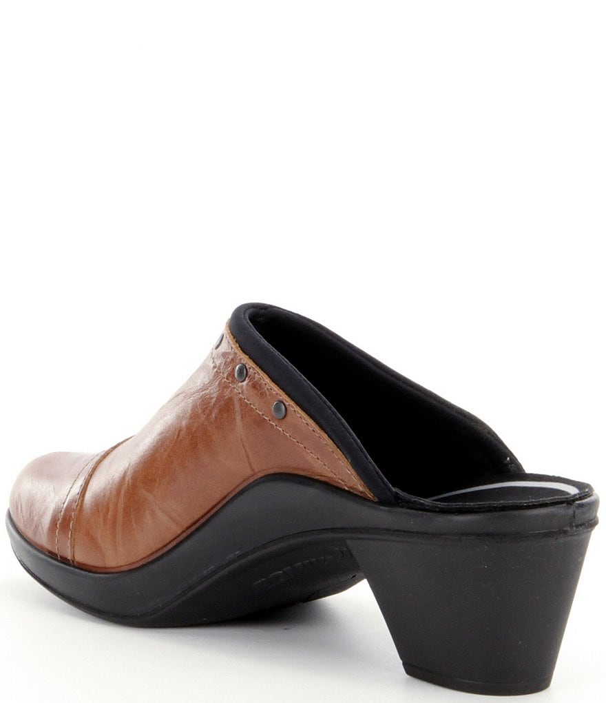 Dansko LT Pro Leather Clogs