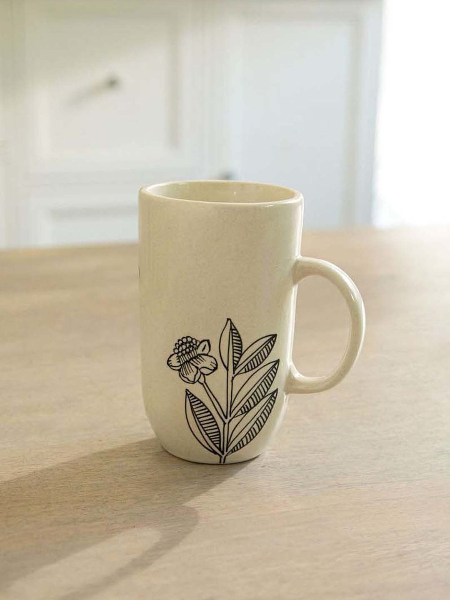 Femora Black Ceramic Coffee Mugs (0.36 L) - Set of 4