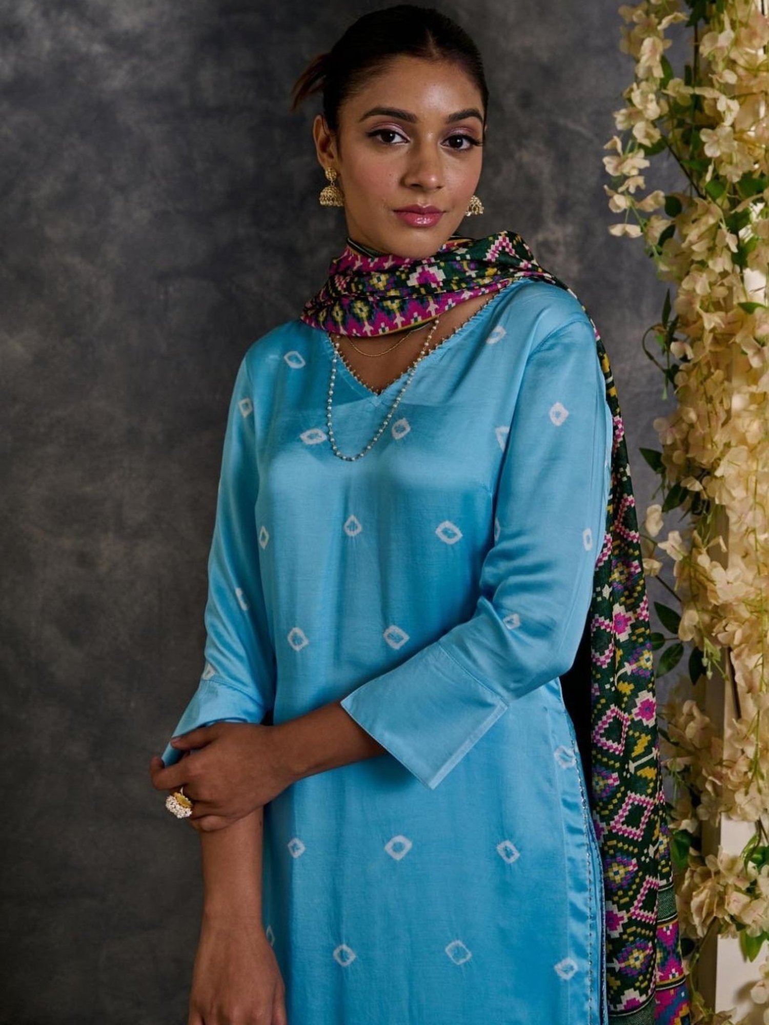 Gulaal Blue Bandhani High Slit Modal Satin Kurta with Pant
