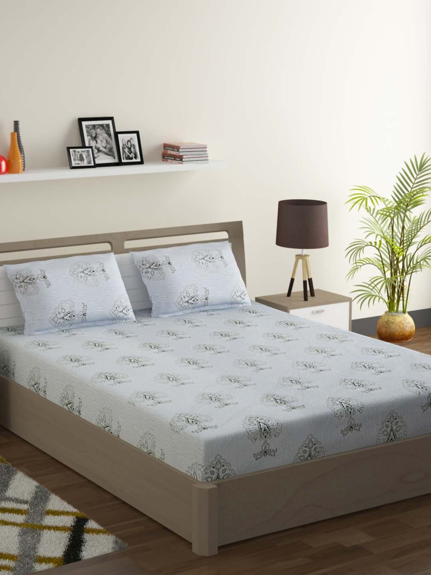 Swayam Ananda Abstract Grey 200 TC Cotton King Bedsheet with 2 Pillow Covers