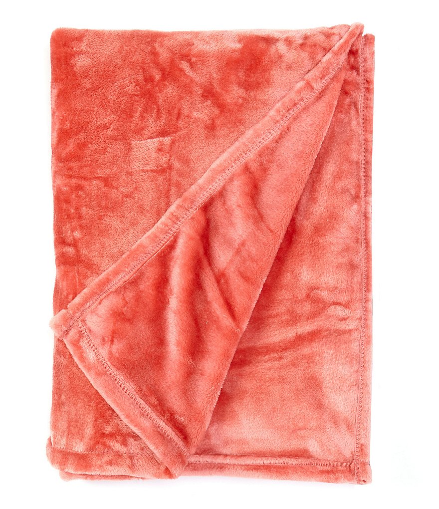 Noble Excellence Ava Plush Throw