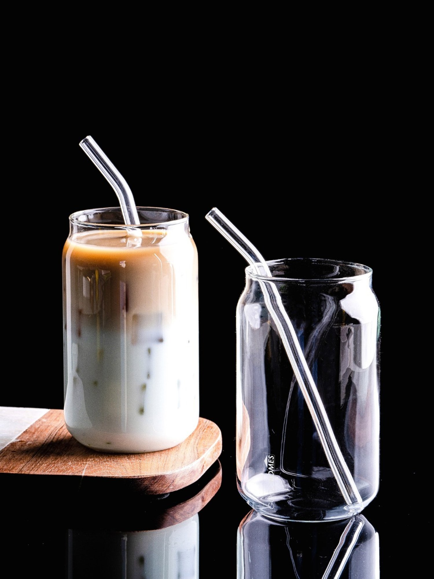 Goodhomes Transparent Glass Mason Jar with Straw - Set of 2