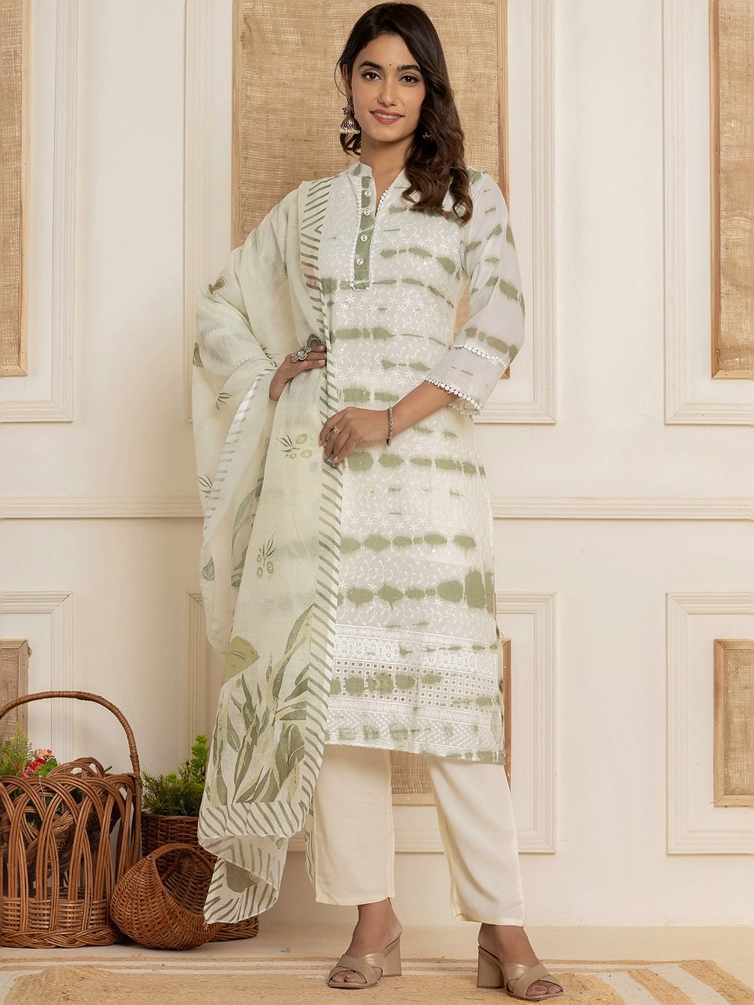 Yufta Green & White Cotton Printed Kurta Pant Set With Dupatta