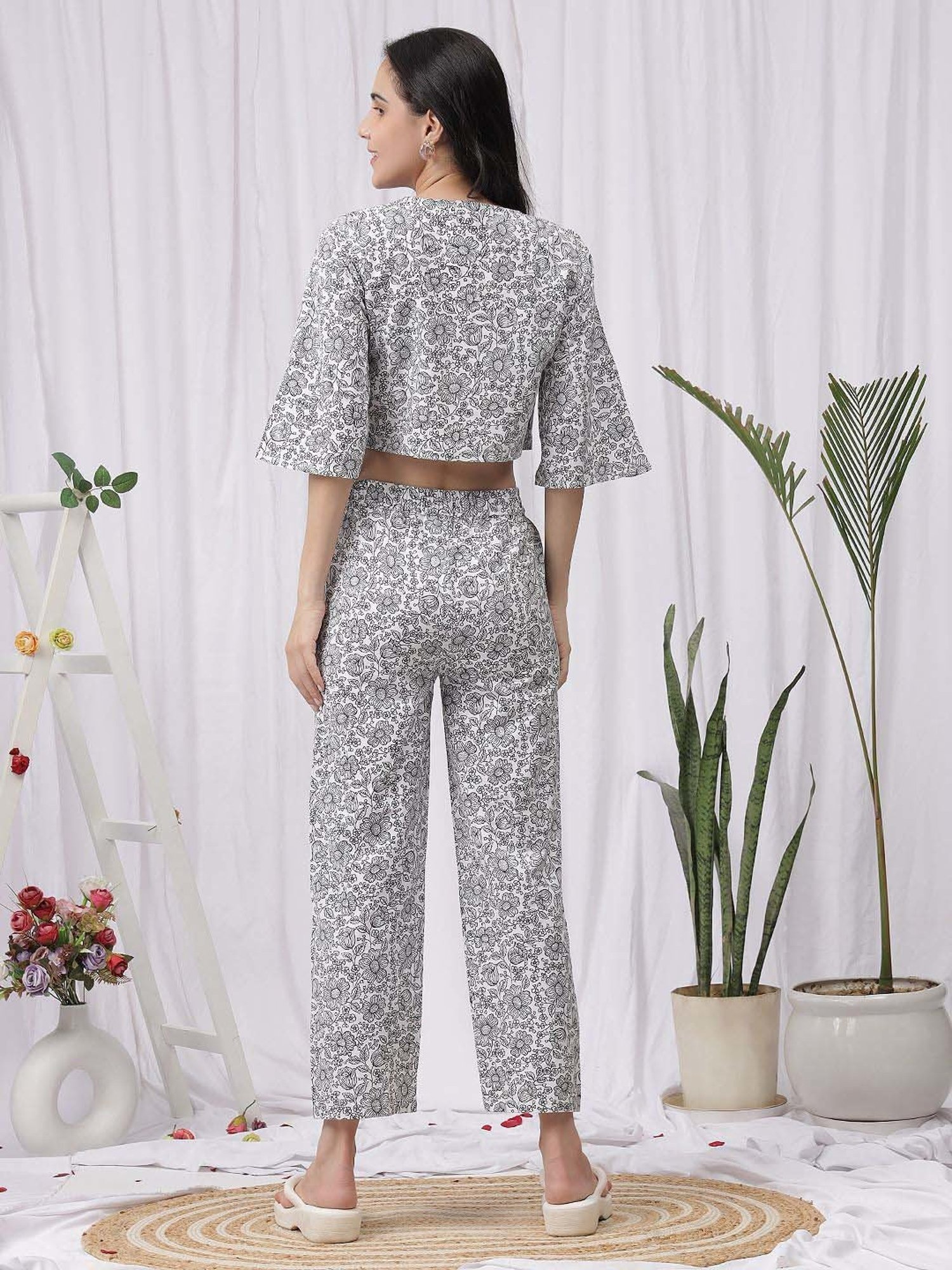 NEUDIS Black & White Cotton Printed Crop Top and Pant Set