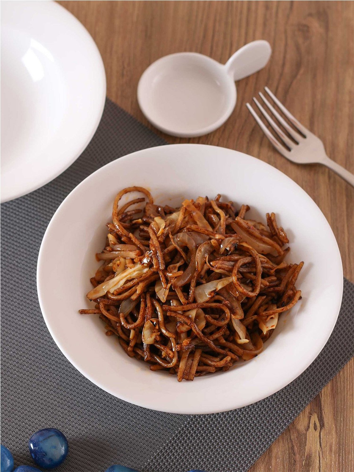 Nestasia Premium Quality Mandala Yellow Spiral Printed Square Shaped Ceramic Plate With Handle