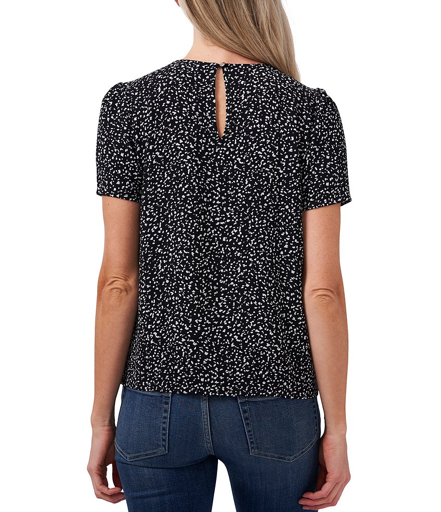 CeCe Short Sleeve Print Pleated Front Blouse