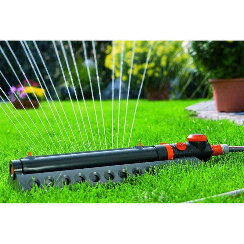Gardena 1979 AquaZoom 3900 Foot Oscillating Sprinkler with Adjustable Controls