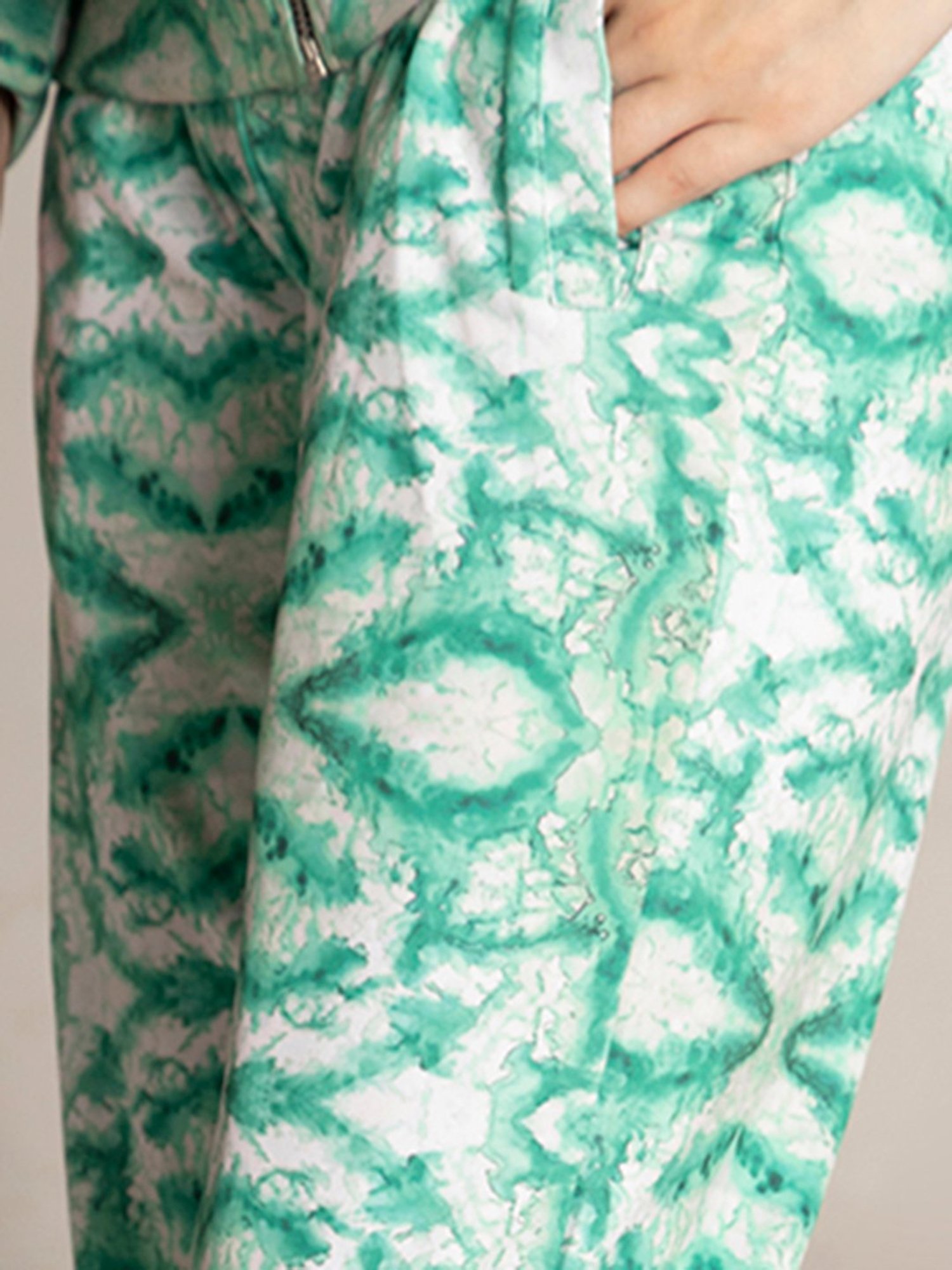 EDRIO Green Printed Tracksuit