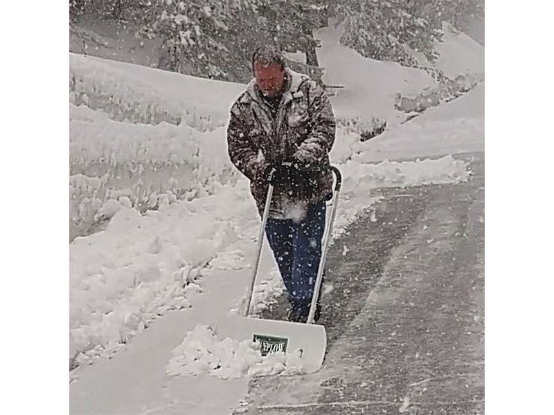 16" 40 Volts, 144 Watts Cordless Lithium Snow Super Shovel - Gray - Earthwise