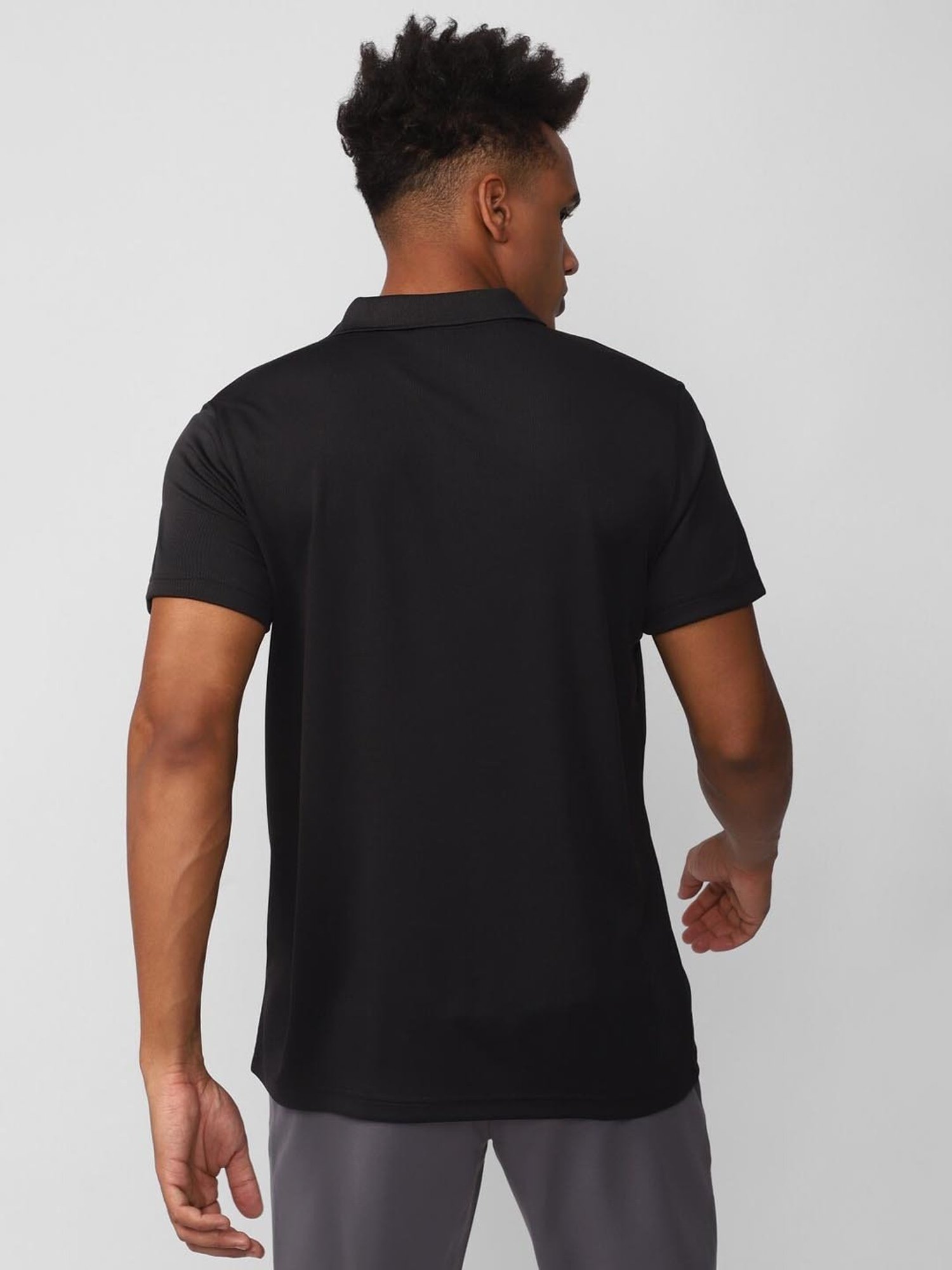 Reebok Mid Black Regular Fit Texture Polo T-Shirt