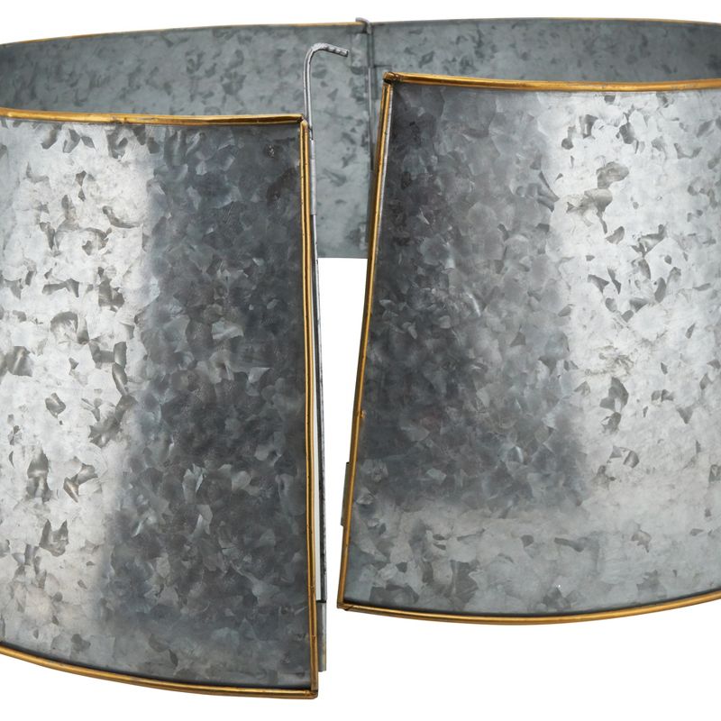 Saro Lifestyle Galvanized Christmas Tree Ring With Gold Rim