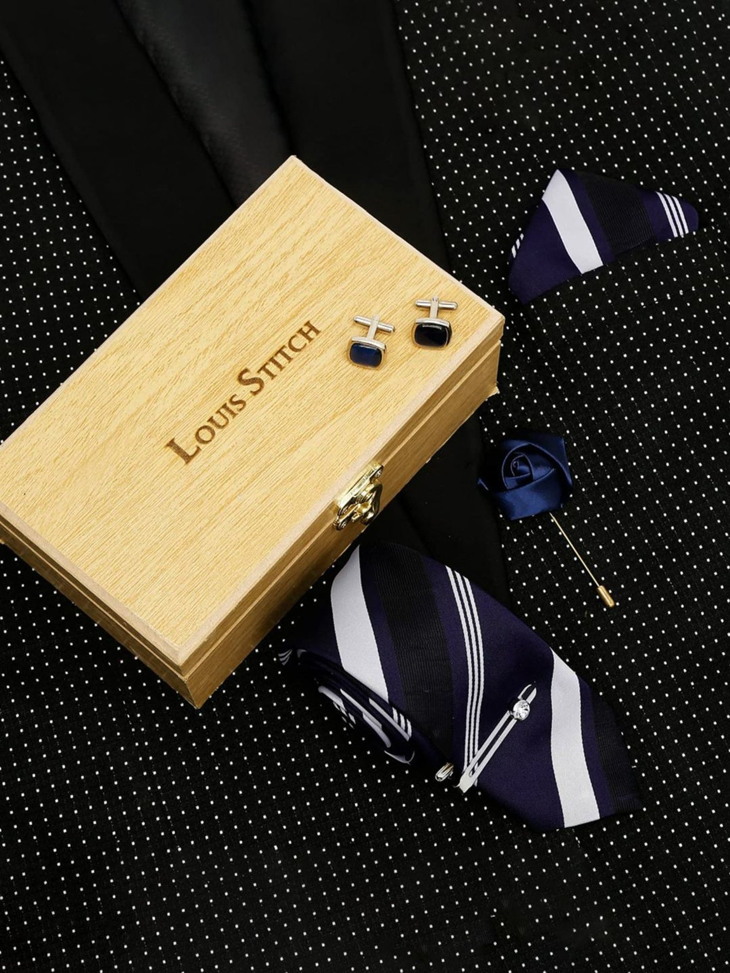 Louis Stitch Blue Striped Necktie Gift Set - Set of 5