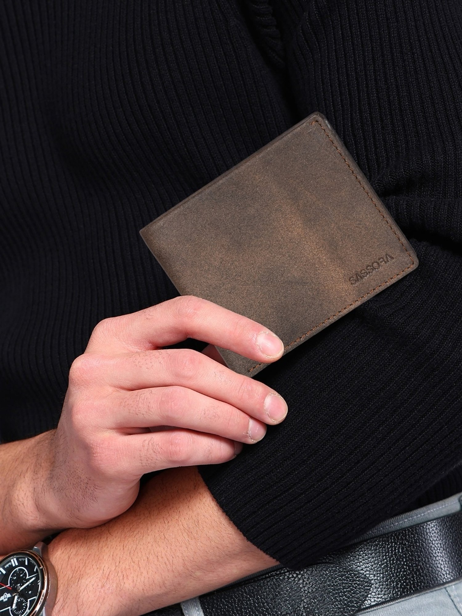 SASSORA JADE Brown Leather Bi-Fold Wallet