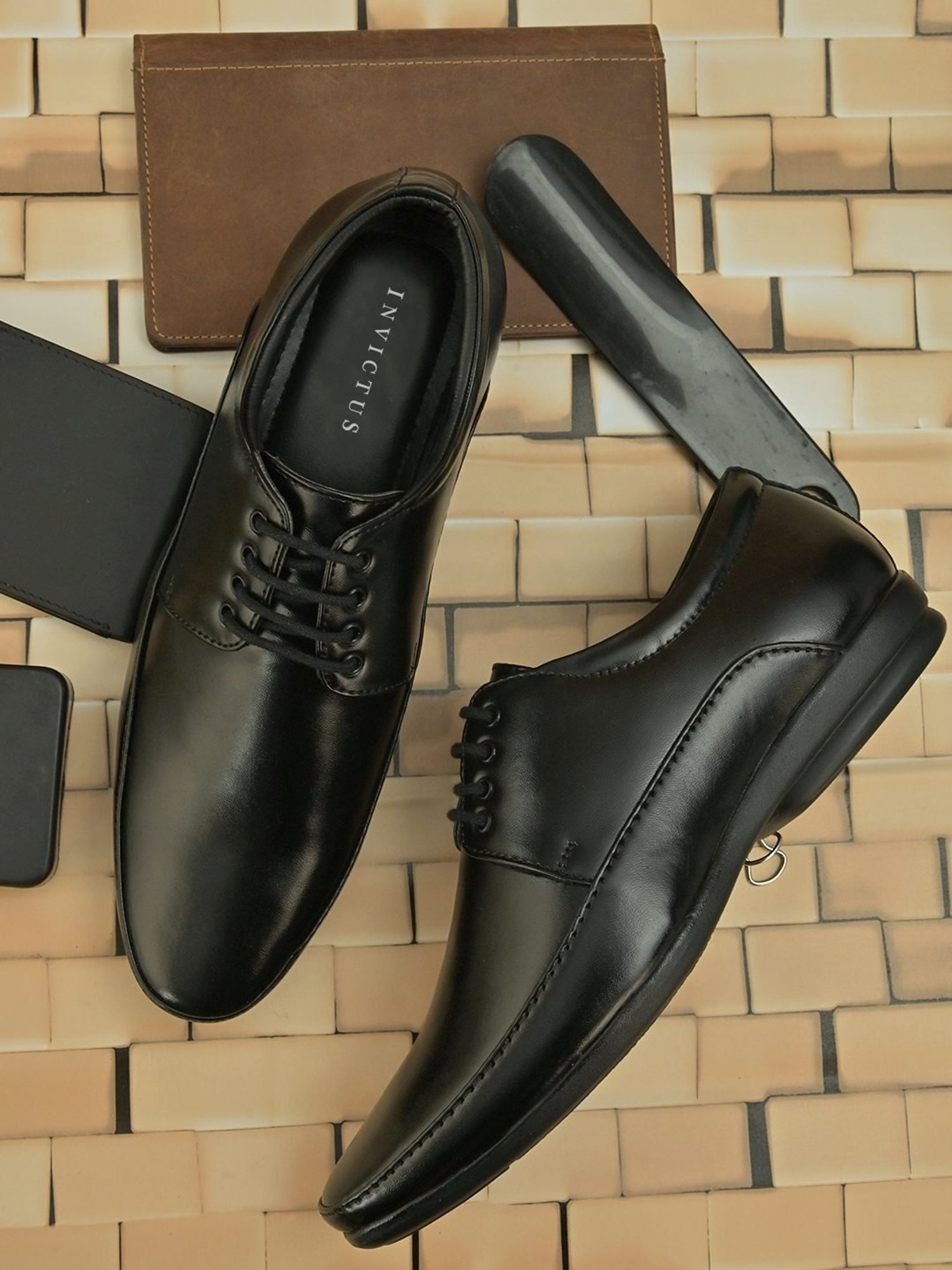 Giorgio Men's Black Derby Shoes