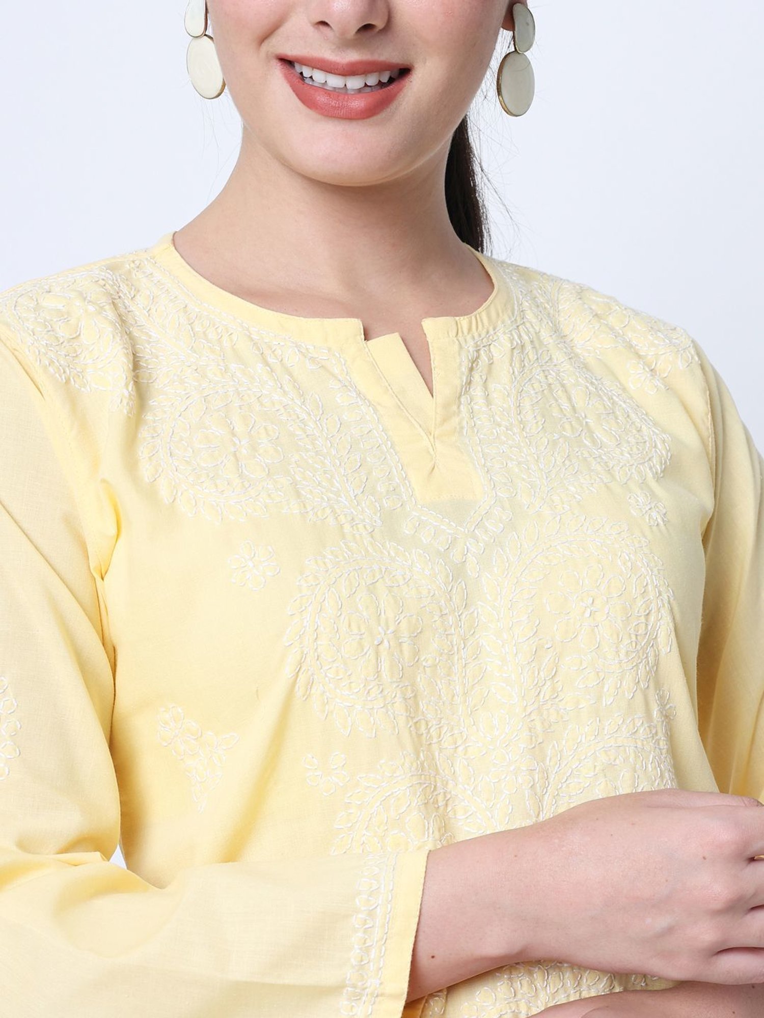 PARAMOUNT CHIKAN Yellow Cotton Chikankari Straight Kurta