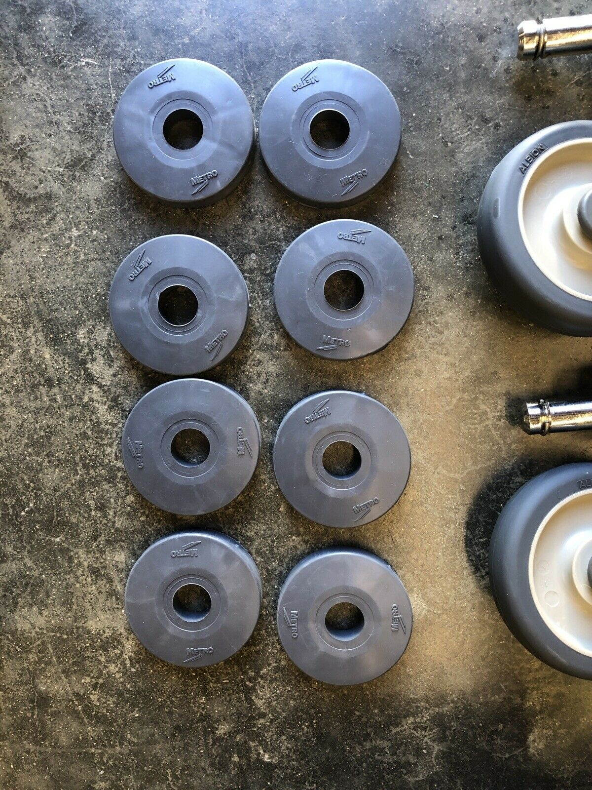 8 METRO Swivel Stem Casters W/Bumper 5&rdquo; 300 lb, Albion Model 5PC