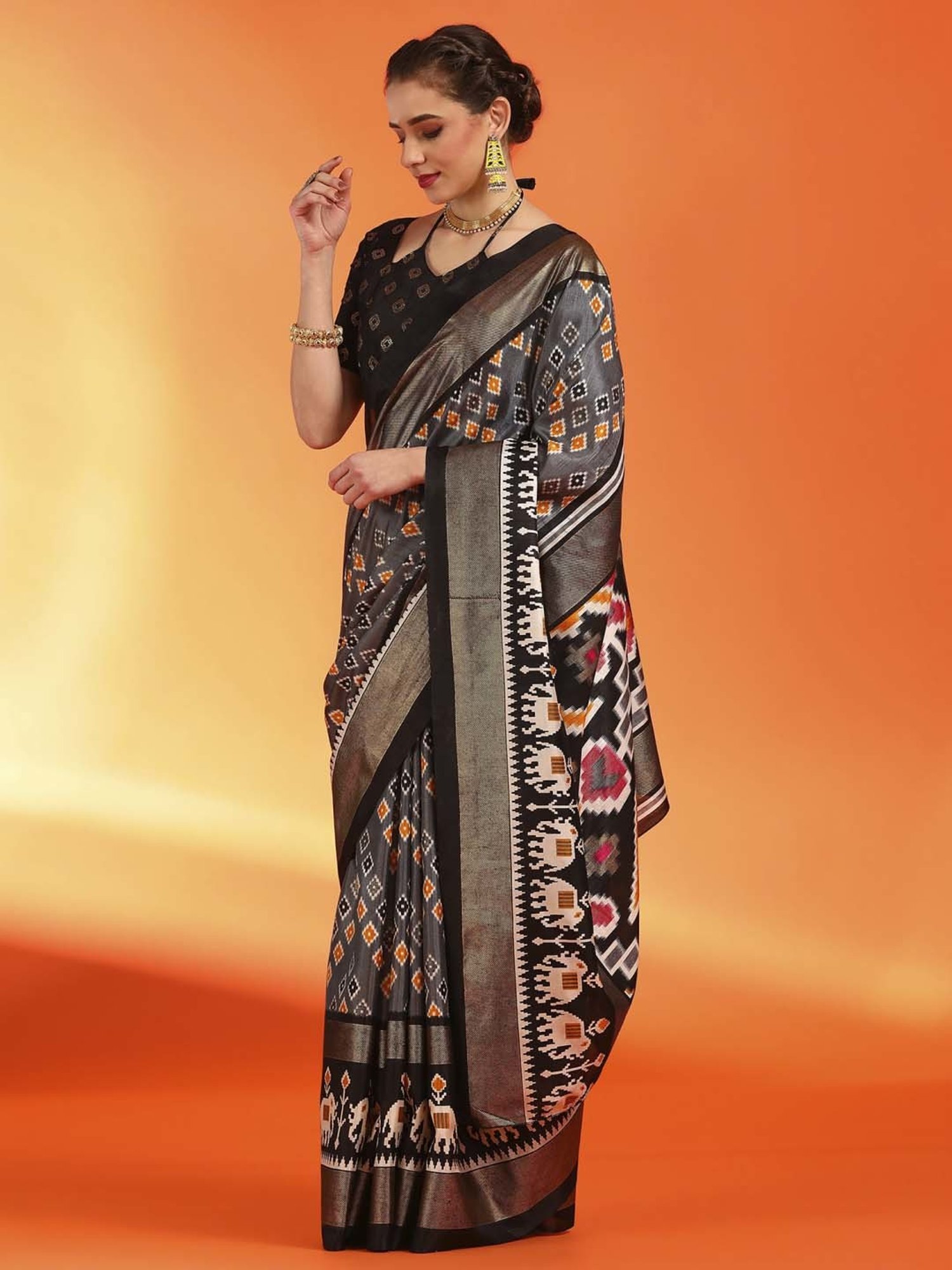 Saree Mall Grey Silk Printed Saree With Unstitched Blouse