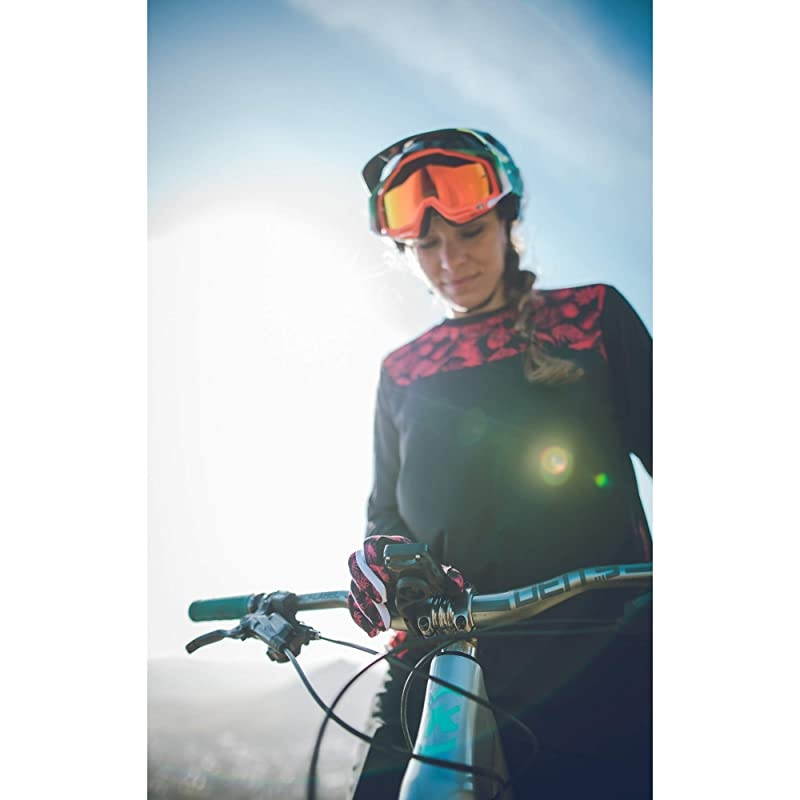 Macro Easy GPS Bike Computer Bluetooth Connect USB Rechargeable 28H Runtime Bicycle GPS