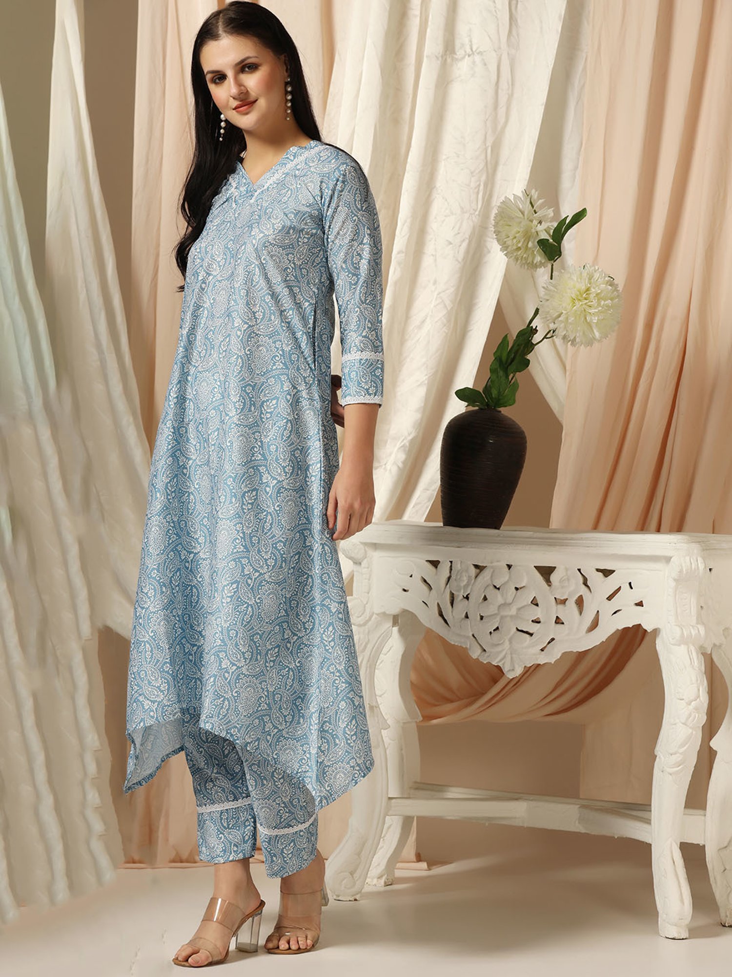 SHADES OF FAASHION Blue Cotton Printed Kurta Pant Set