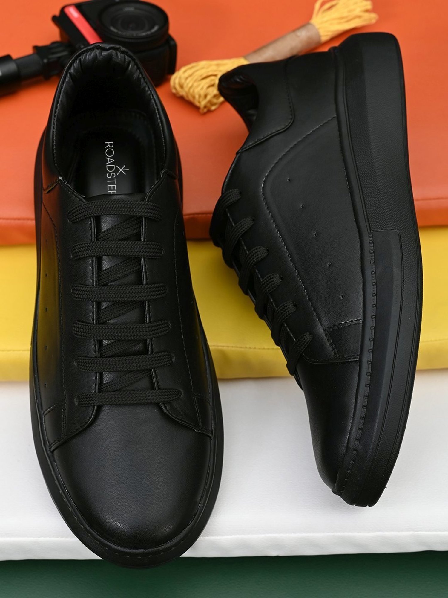 Giorgio Men's Black Casual Sneakers