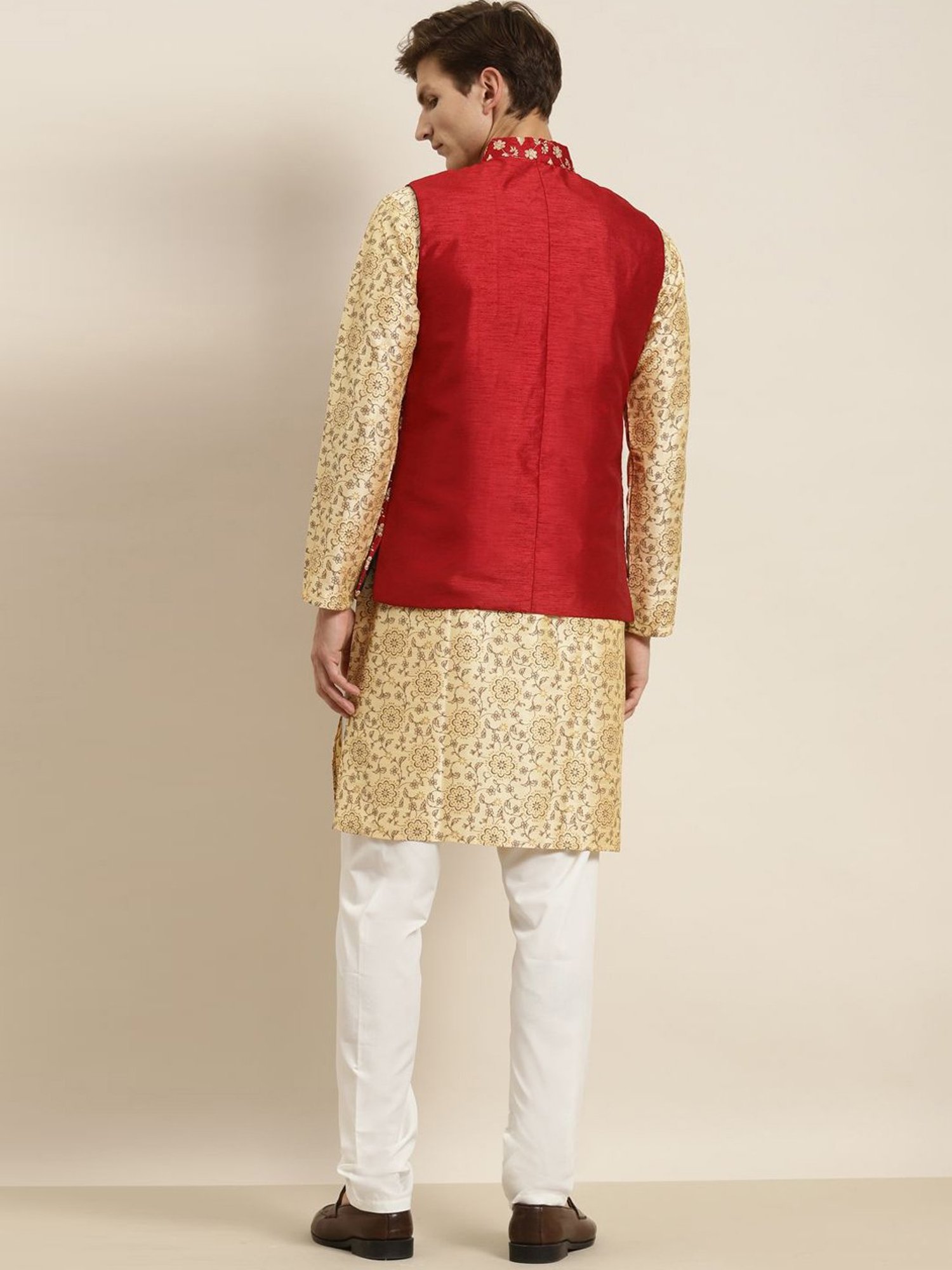 Sojanya Beige & Red Regular Fit Printed Kurta Set With Jacket