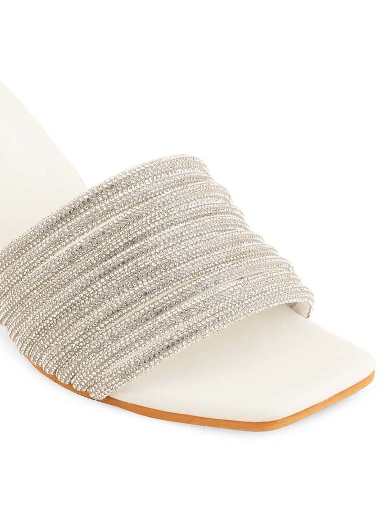 Scentra Women's White Casual Sandals
