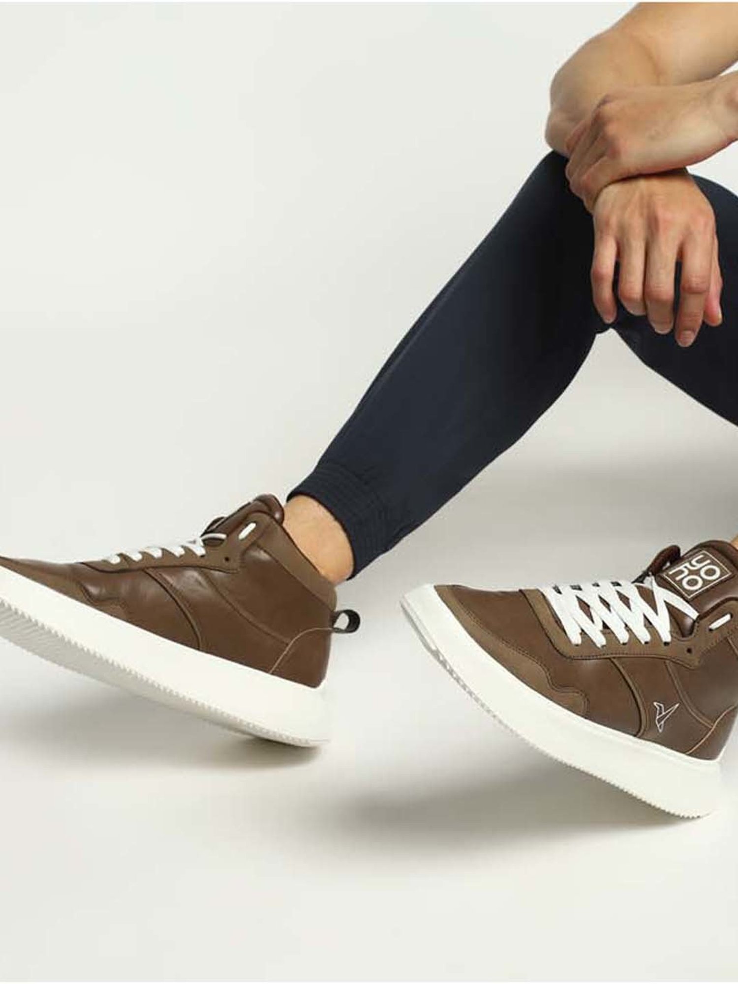 Yoho Men's Brown Casual Sneakers