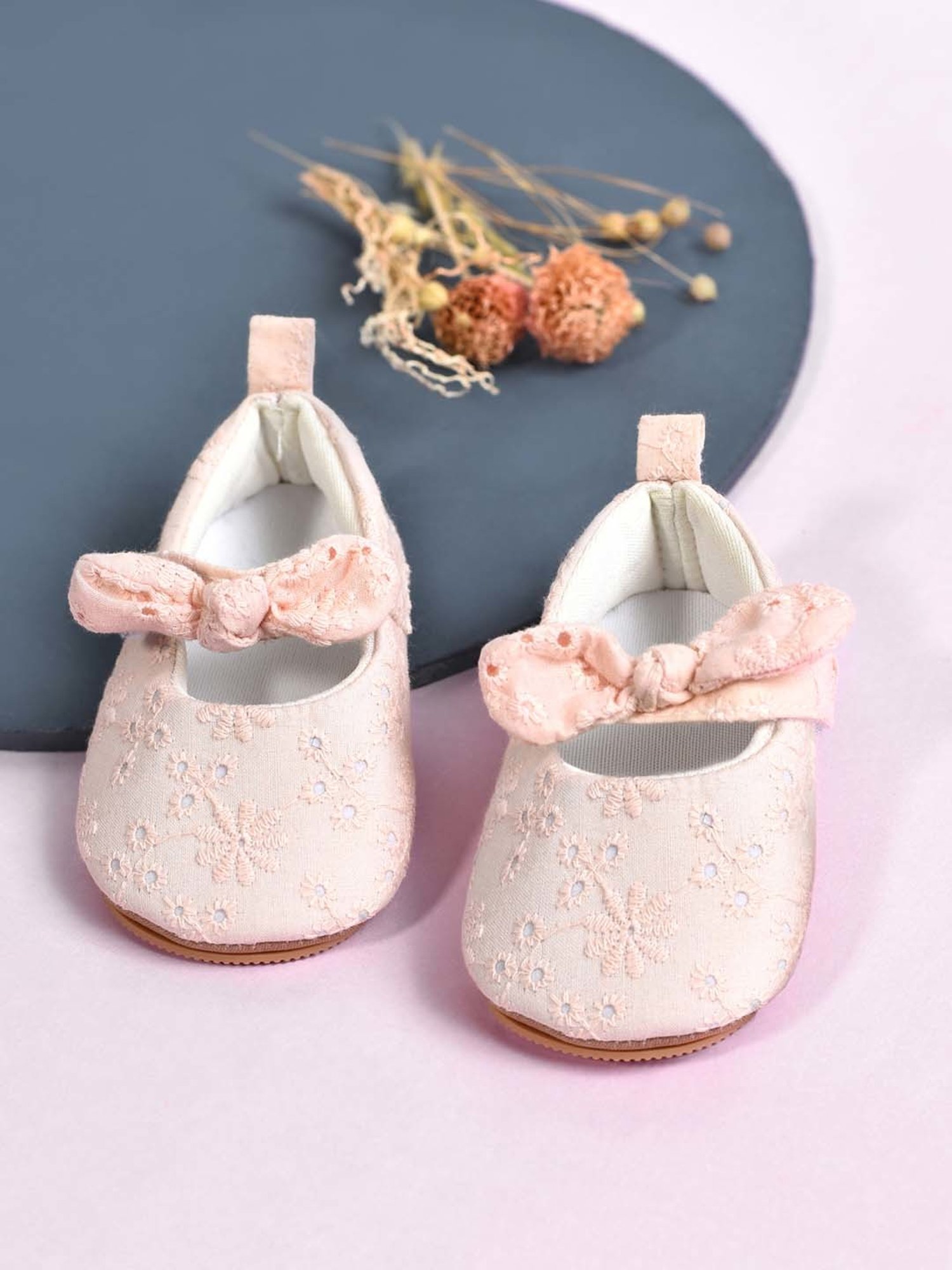 MiArcus Kids Pink Mary Jane Shoes