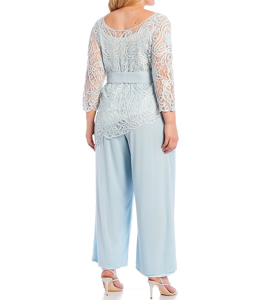 Soulmates Plus Size Boat Neck 3/4 Sleeve Asymmetric Baroque Lace 2-Piece Pant Set