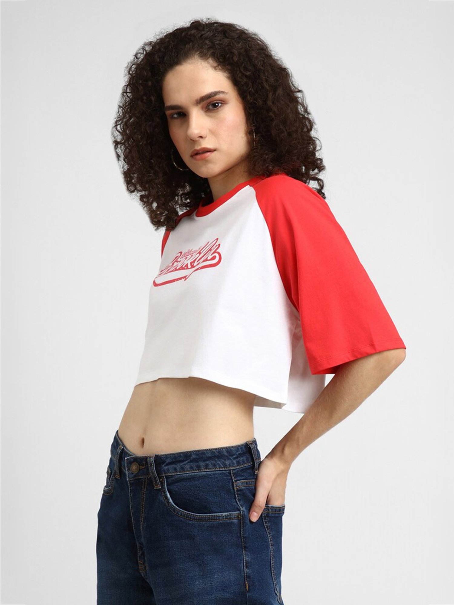 Forever 21 White & Red Cotton Graphic Print Crop Top