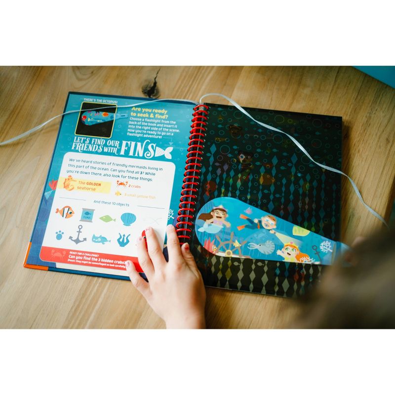 Chuckle & Roar Flashlight Seek & Find The Magical Hidden Objects Game for Kids