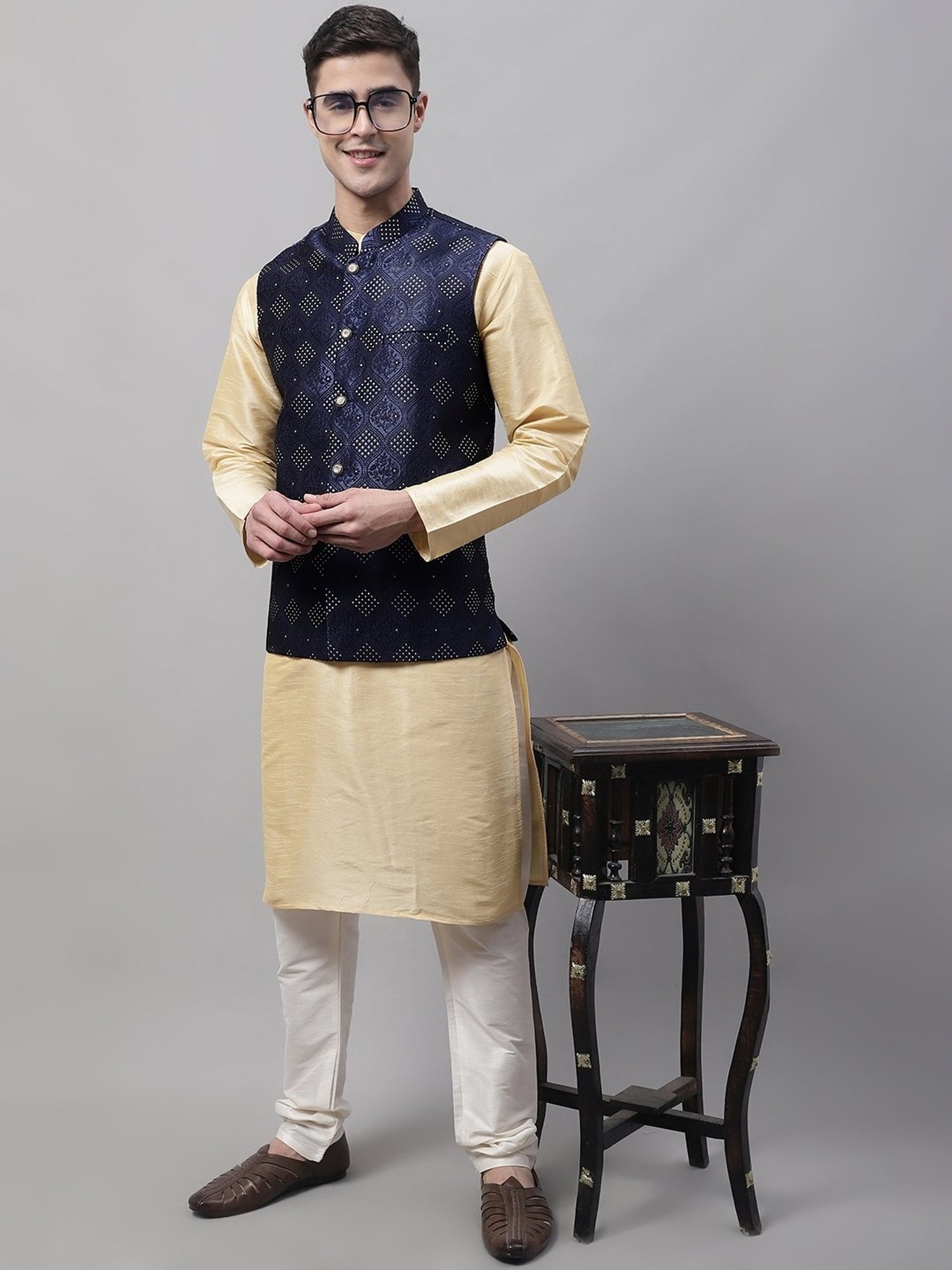 Jompers Navy Regular Fit Embroidered Nehru Jackets