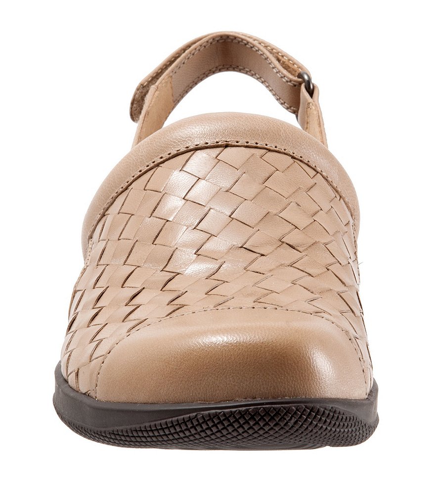 SoftWalk Salina Woven Clogs