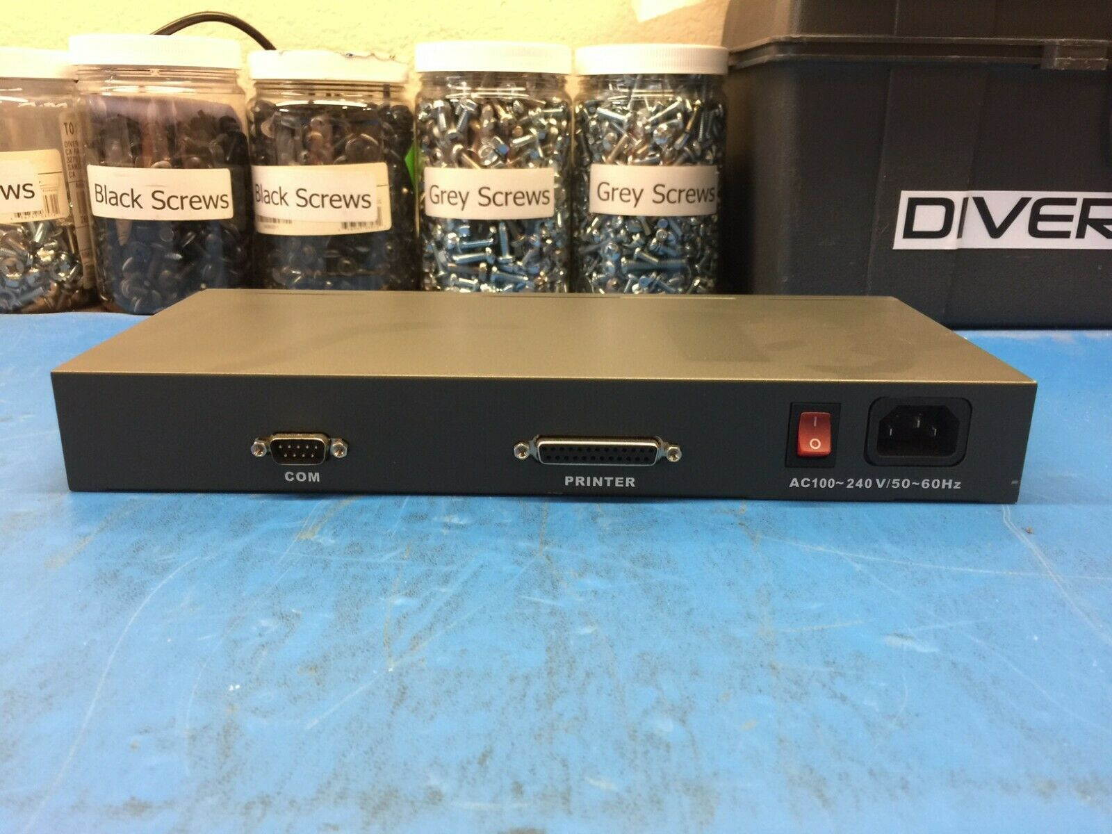 SMC Barricade Cable/DSL Router w/ 8-Port 10/100Mbps Switch SMC7008BR