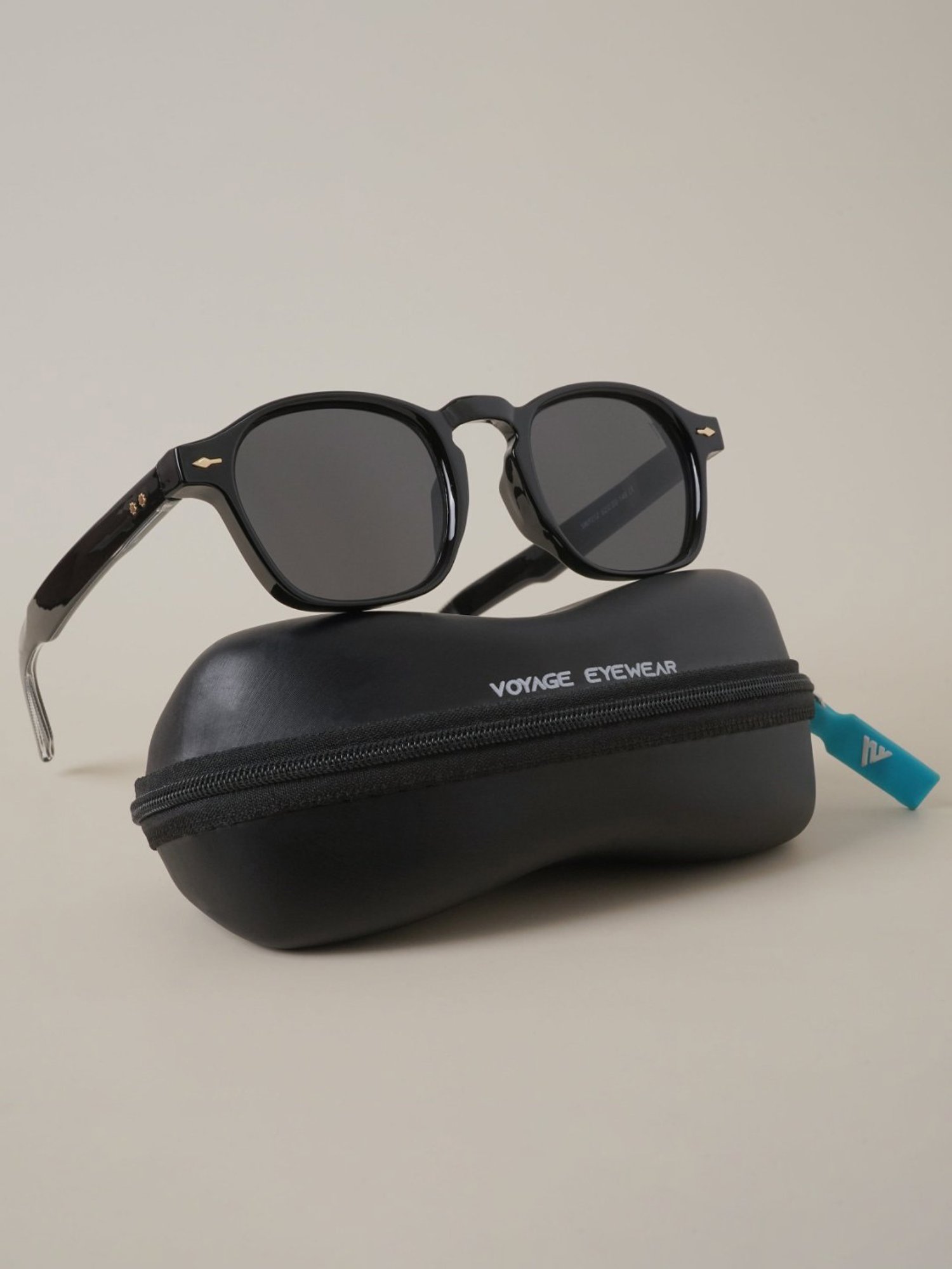 Voyage Black Round UV Protection Unisex Sunglasses