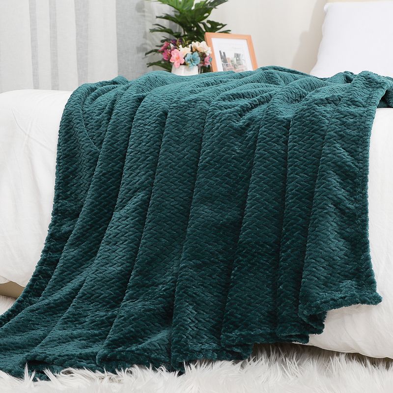 1 Pc Twin Polyester Flannel Fleece Bed Blankets Pink  - PiccoCasa