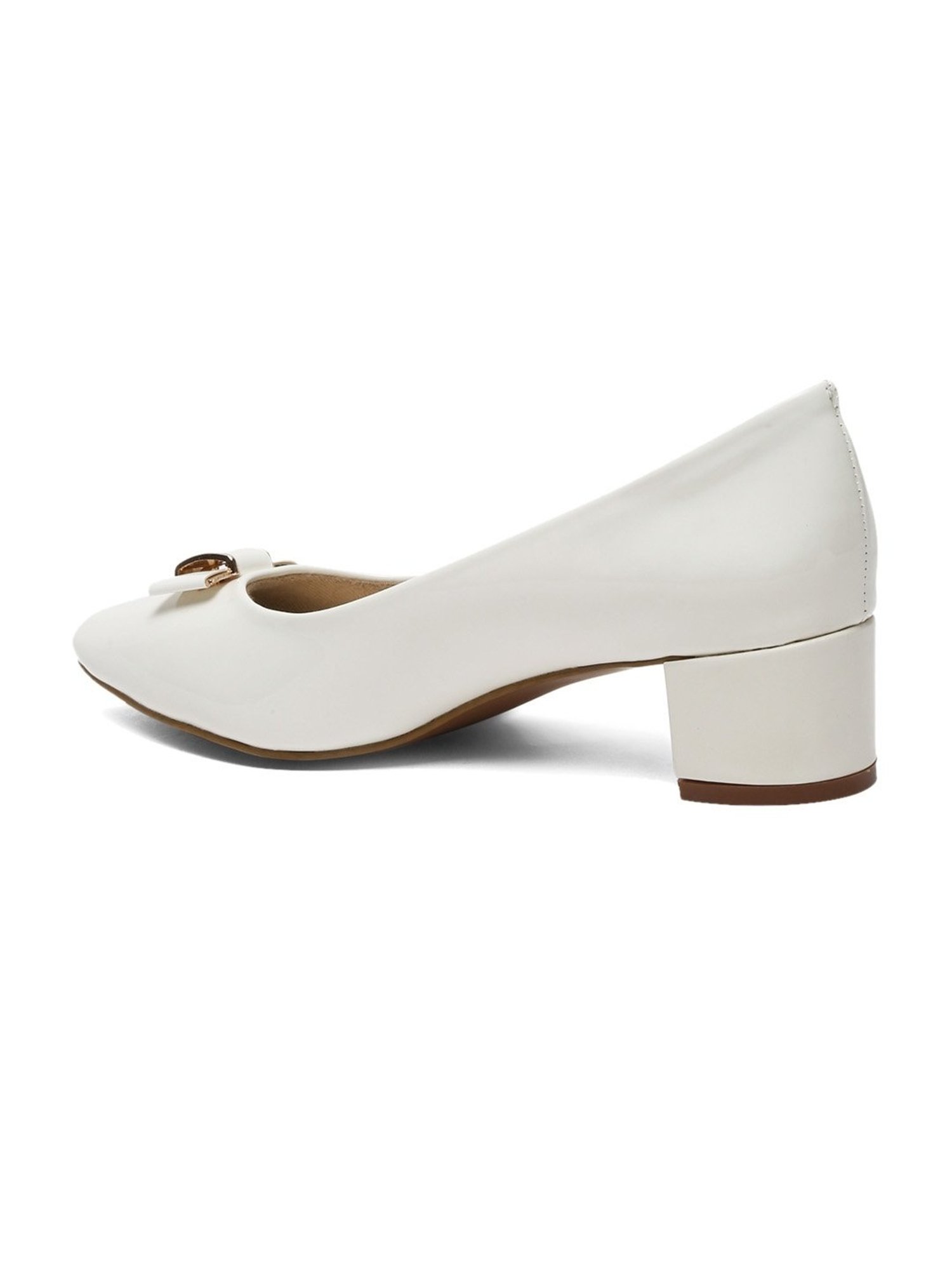 Flat N Heels Women's White Casual Pumps