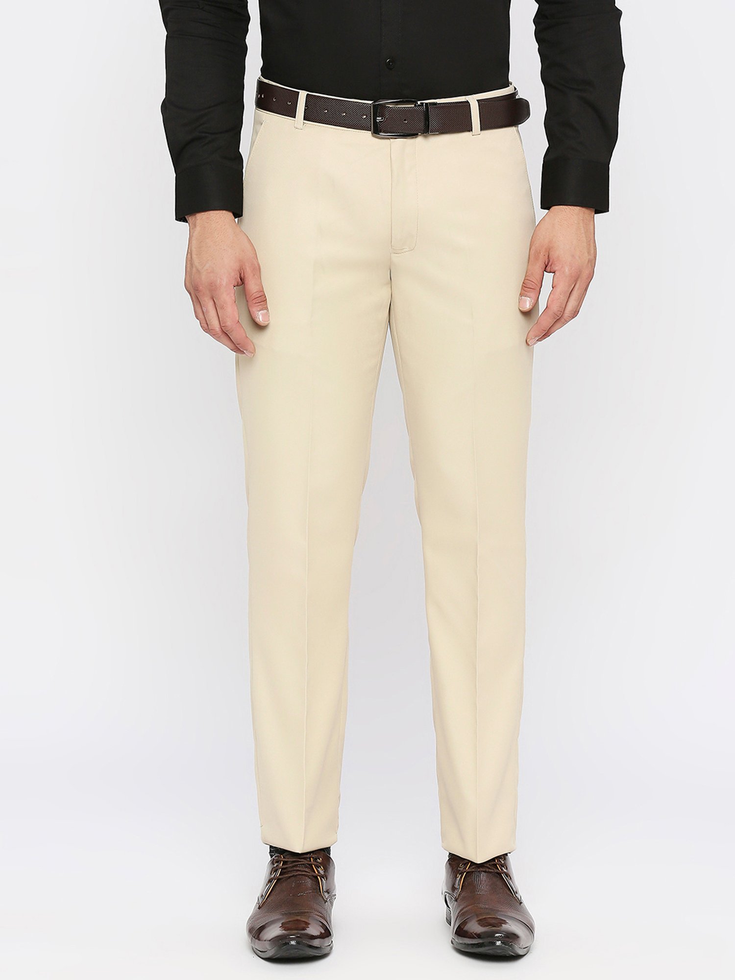 SOLEMIO Beige Slim Fit Flat Front Trousers