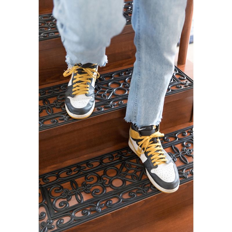 1'10"x1'10" Rectangle Indoor and Outdoor Woven Accent Rug Black - Gardenised