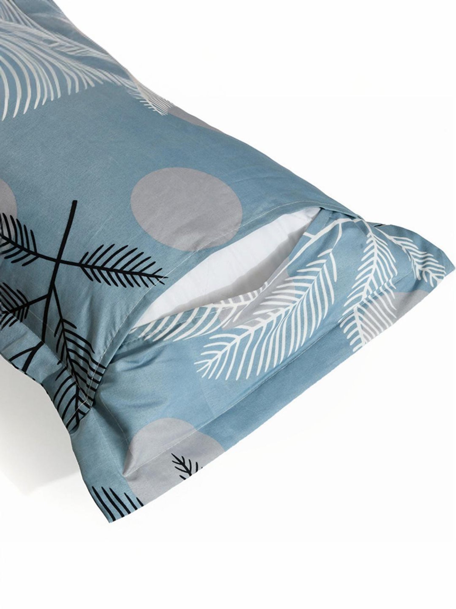 @Home Ammara Blue & Grey 90 GSM Polyester Double Bedsheet with 2 Pillow Covers