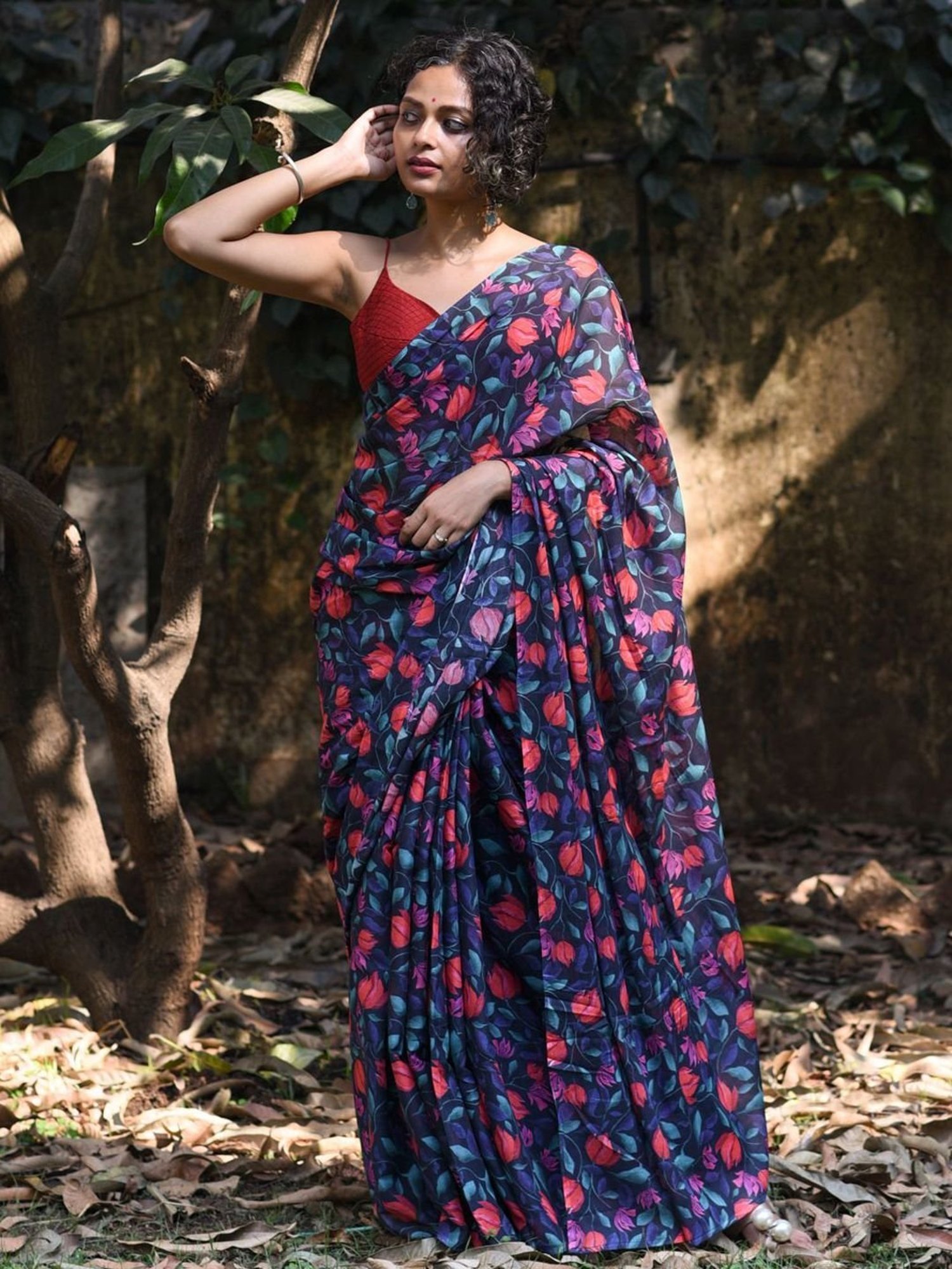 Suta Blue Cotton Floral Print Saree Without Blouse