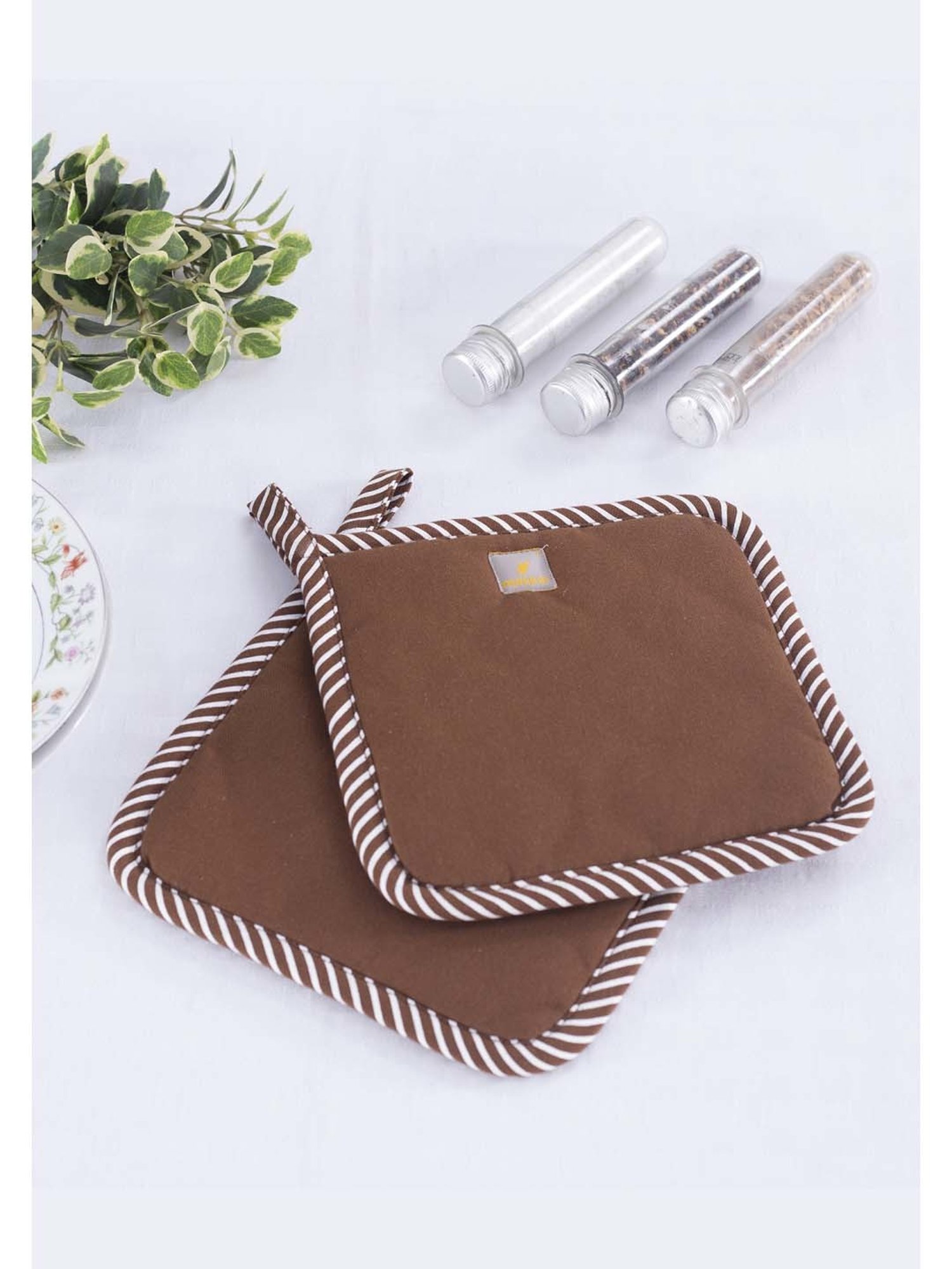 Maspar Brown 100% Cotton 225 GSM Pot Holder - Set of 2