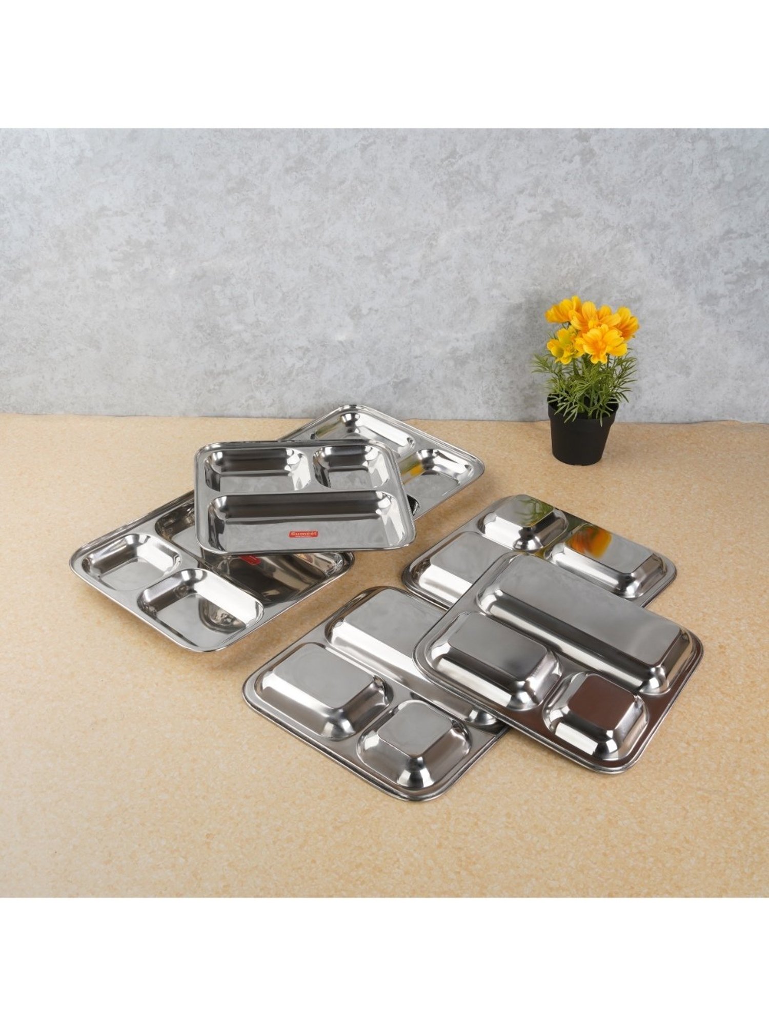 Sumeet S.S. 3 in 1 Idli Wada Compartment plate/Snack Plate/Breakfast Plate Set of 6Pcs, 21.7cm Dia,